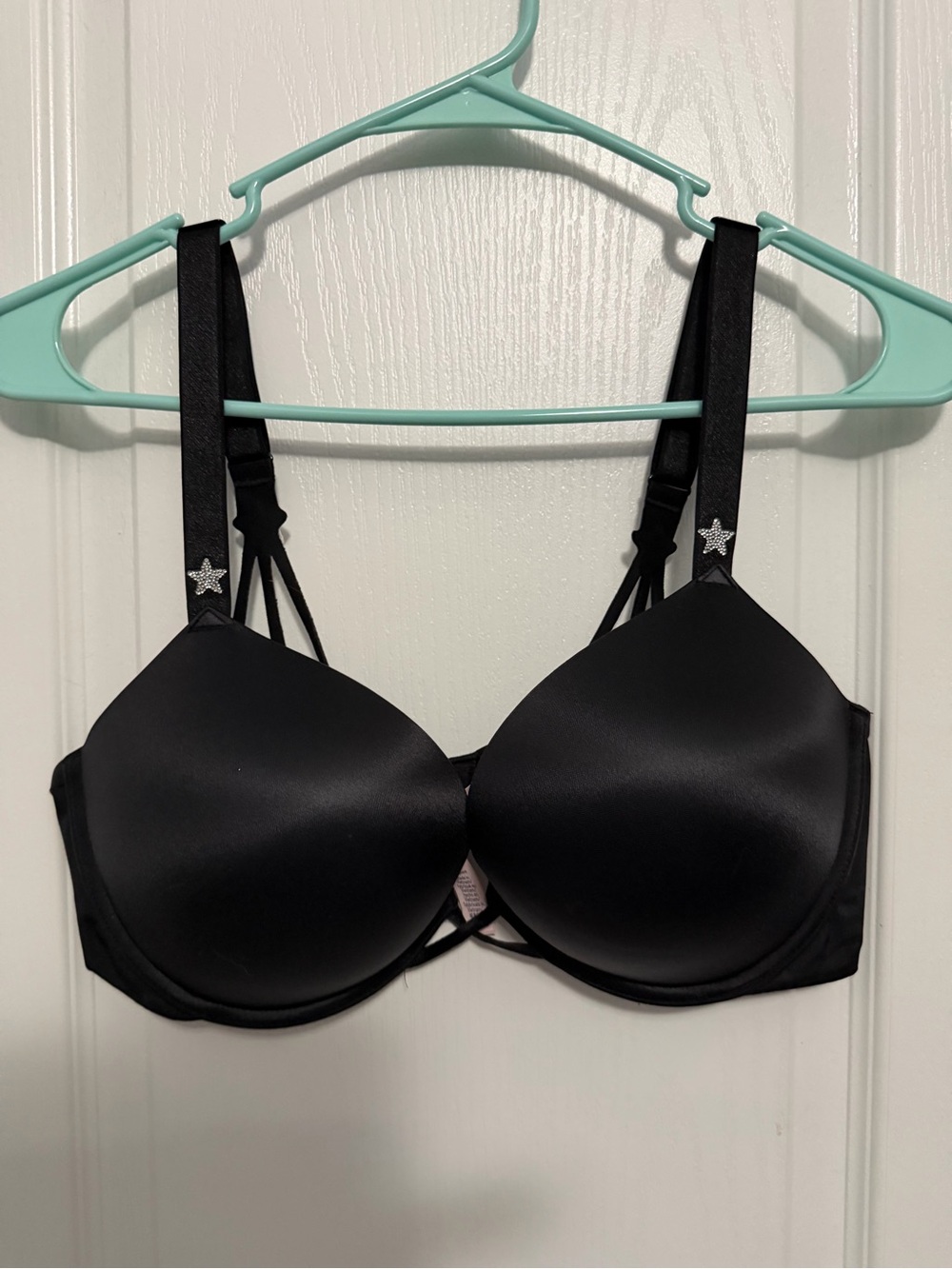 Victoria’s Secret very sex bombshell Push-Up Bra with Decorative Star Straps